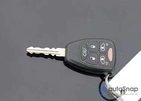 2005 Dodge Grand Caravan Sxt z USA, uszkodzony, nr VIN 2D4GP44LX5R115310